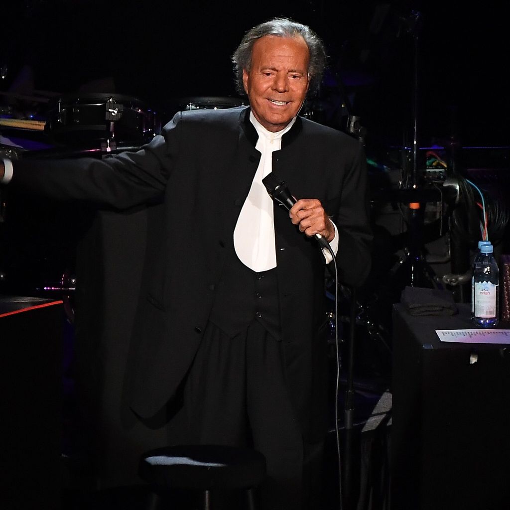 Julio Iglesias In Concert - Duluth, GA