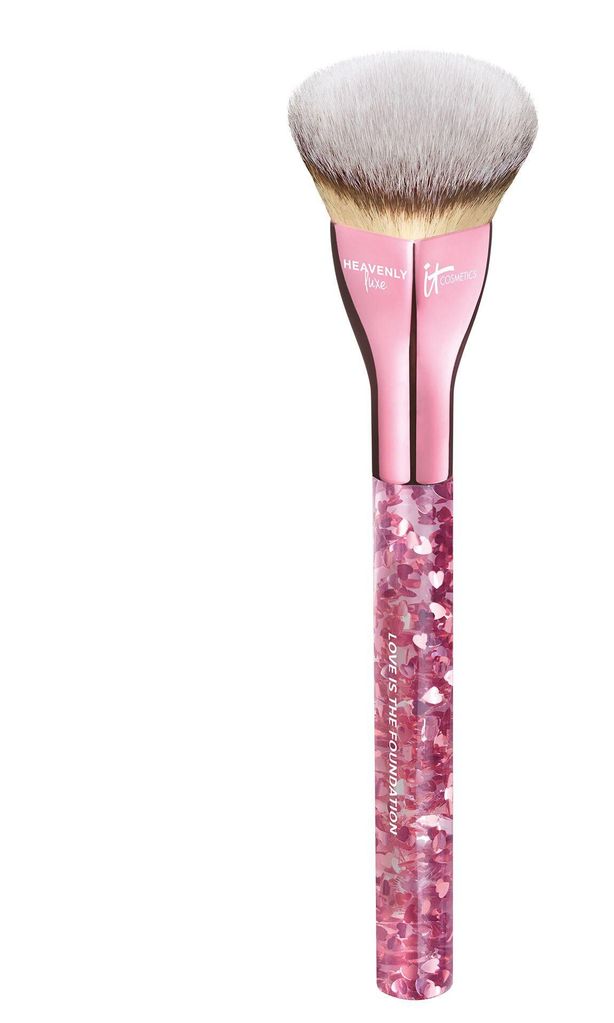 love is the foundation brush de it brushes for ultra