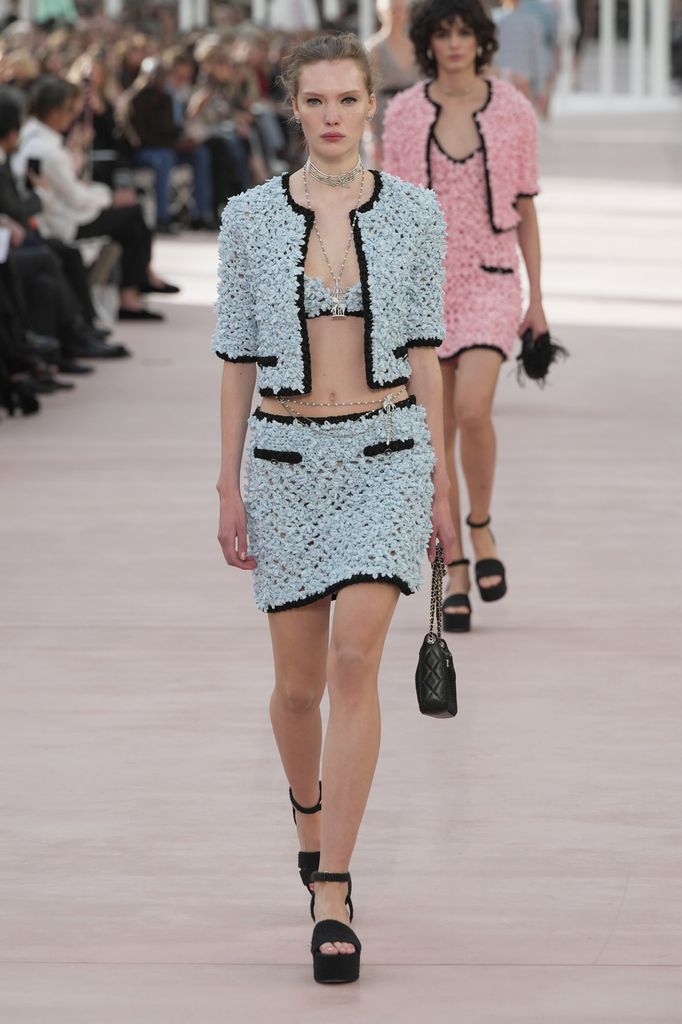 Paris Fashion Week: Chanel Primavera/Verano 2025