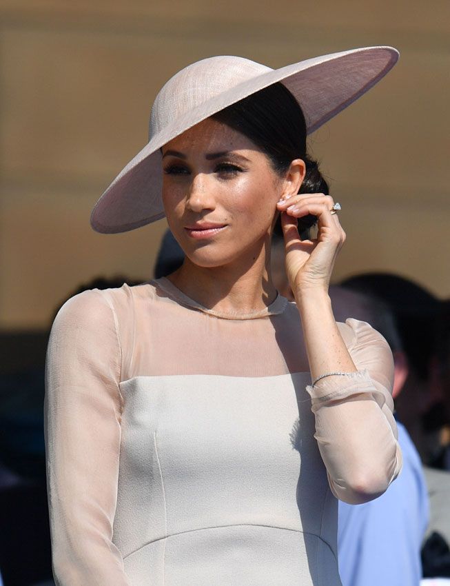 14_meghan_markle_joyas1a