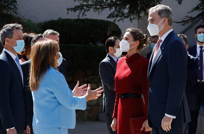 Los Reyes arrancan en la Casa de la Vall su primer viaje oficial a Andorra