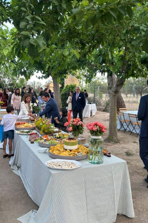 Fiesta de bautizo de Federico, hijo de María García de Jaime y Tomás Páramo