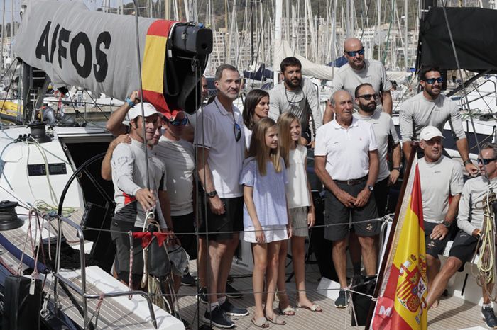 Los Reyes y sus hijas en Mallorca