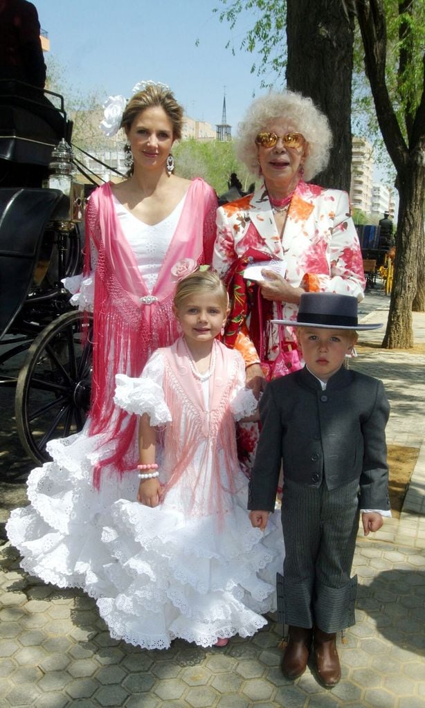 Luis, Amina Martínez de Irujo Feria de Abril Duquesa de Alba