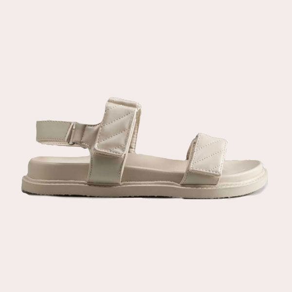 sandalias blancas