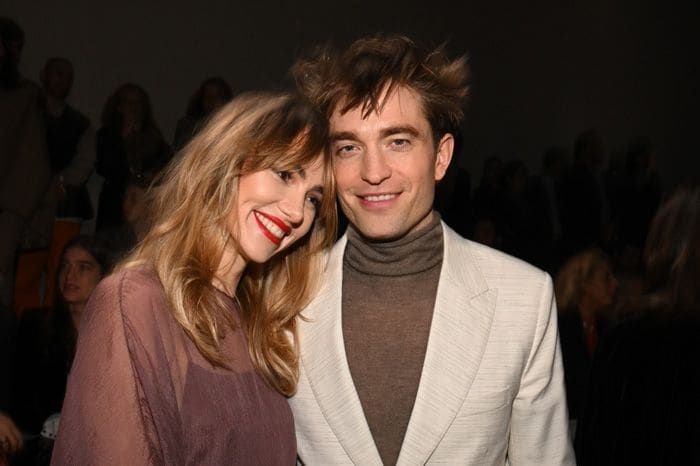 Suki Waterhouse y Robert Pattinson se mostraron muy enamorados