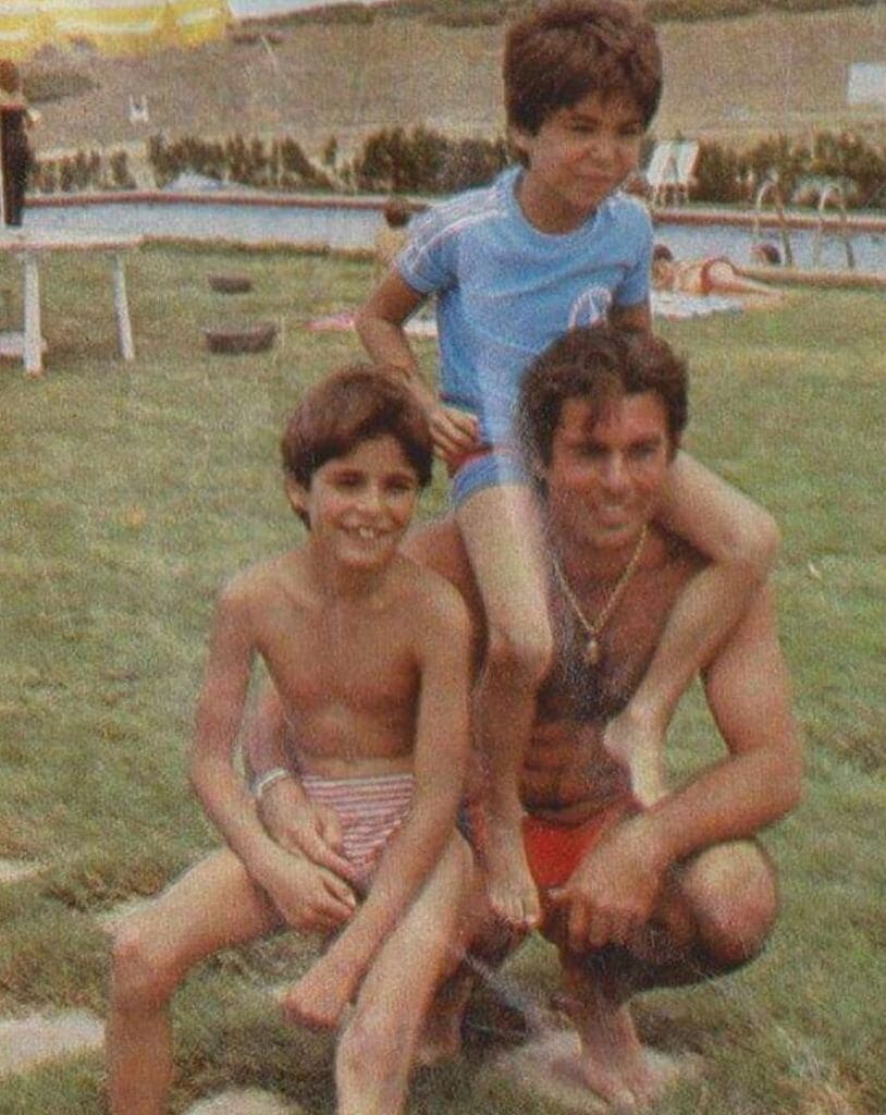 Paquirri en una foto de archivo con sus hijos Francisco y Cayetano Rivera