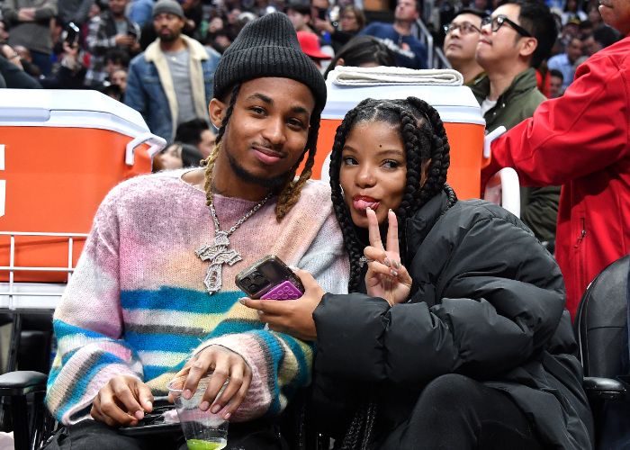 Halle Bailey y su novio DDG