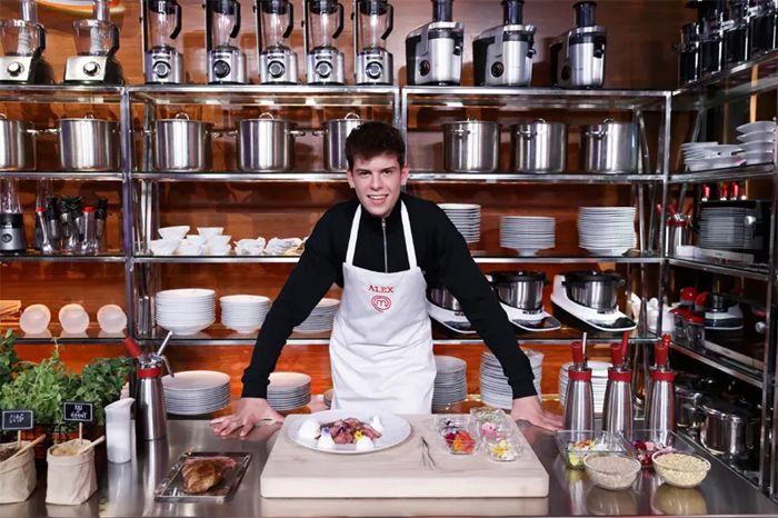 Álex en MasterChef 11