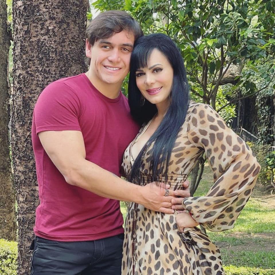 Julián Figueroa y Maribel Guardia