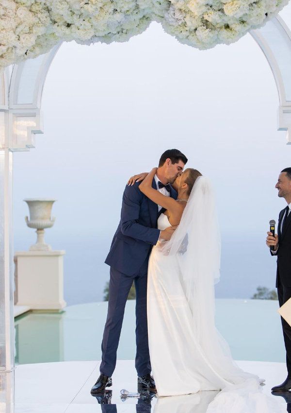 Thibaut Courtois y Mishel Gerzig el día de su boda