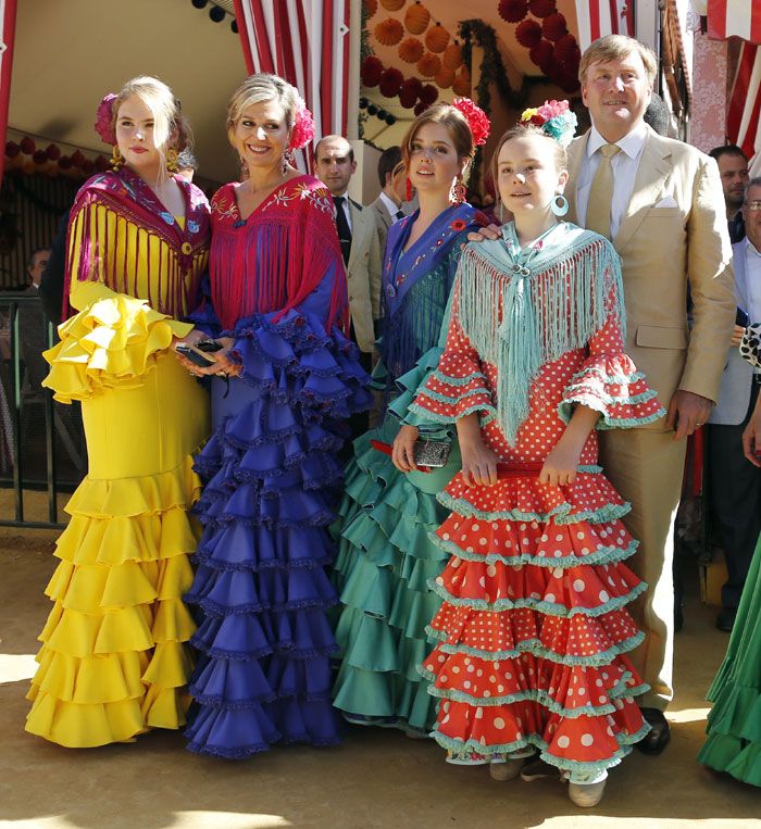 Guillermo y Maxima de Holanda junto a sus tres hijas en Sevilla