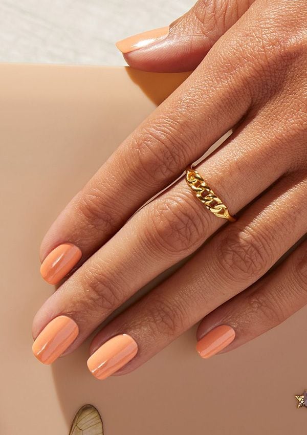 Manicura naranja