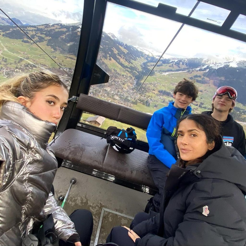 Salma Hayek, Valentina Paola y Augustin James