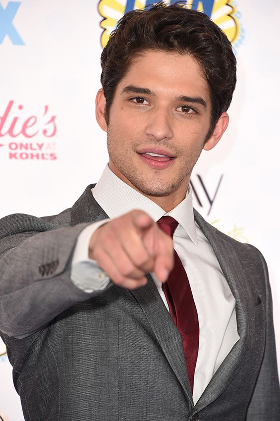 looks tyler posey6