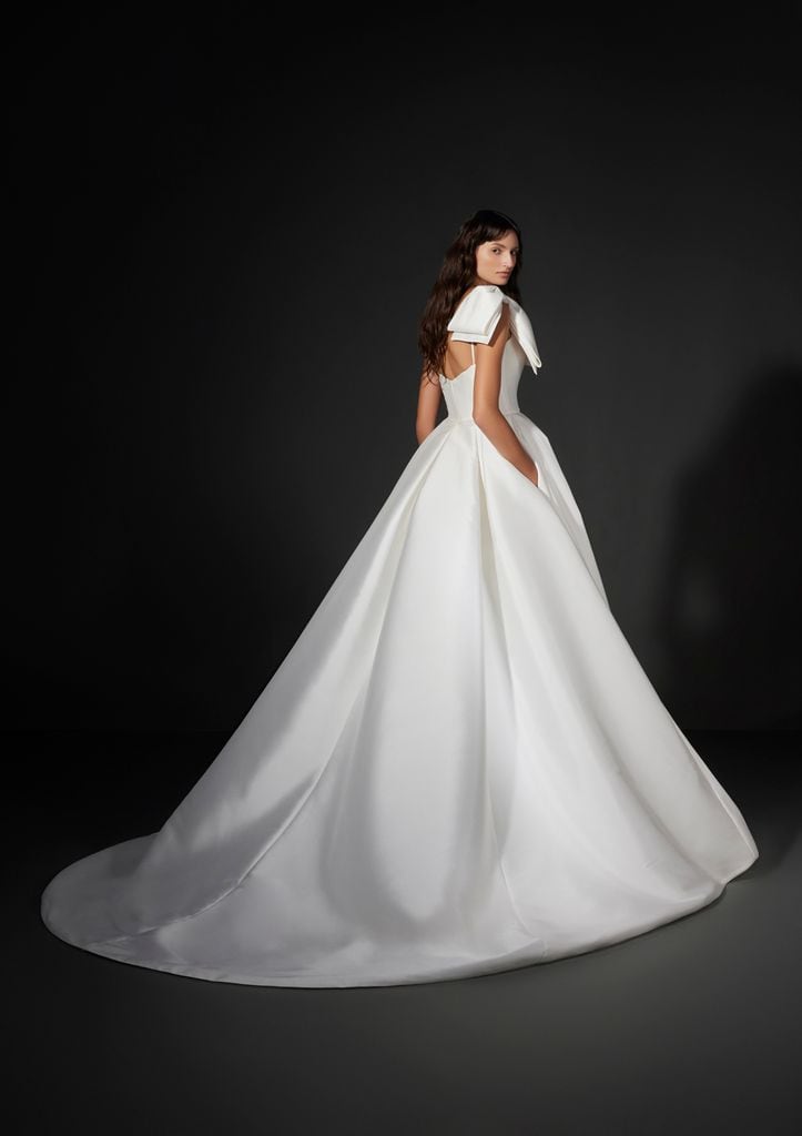 Pronovias x Vera Wang