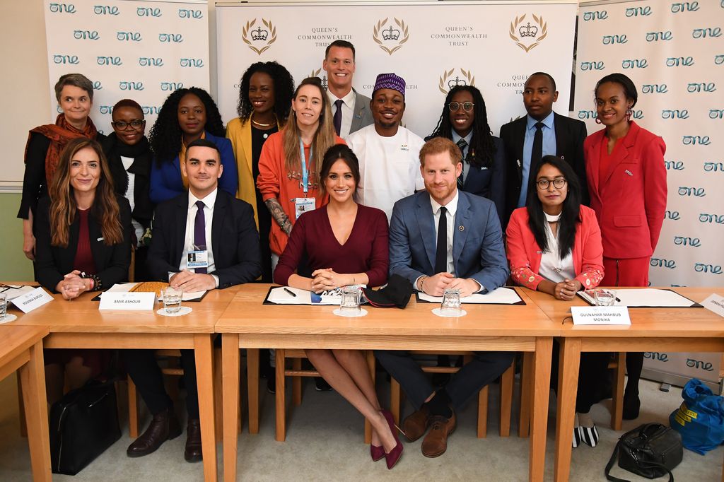 Los duques de Sussex en una mesa redonda sobre igualdad de género con el Queen's Commonwealth Trust en Windsor en octubre de 2019