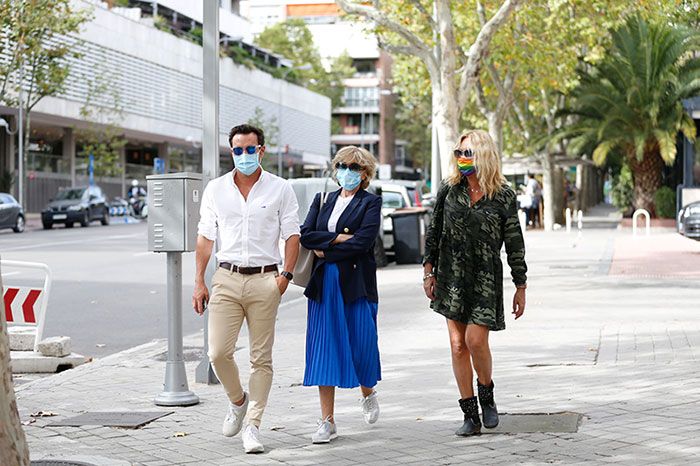 Antonio Rossi, Mila Ximénez y Belén Rodríguez