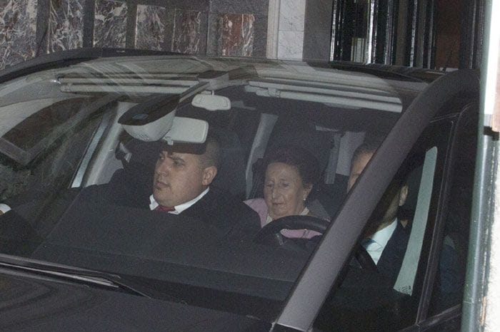 La infanta Margarita acude al bautizo de su nieto Carlos