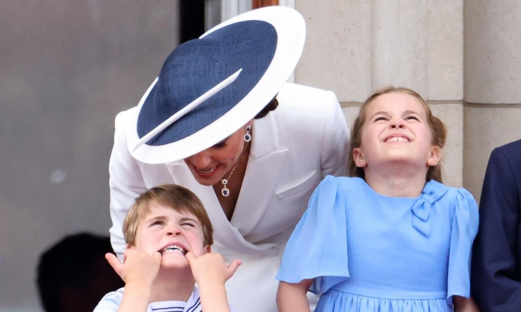 kate middleton pr ncipe louis y princesa charlotte