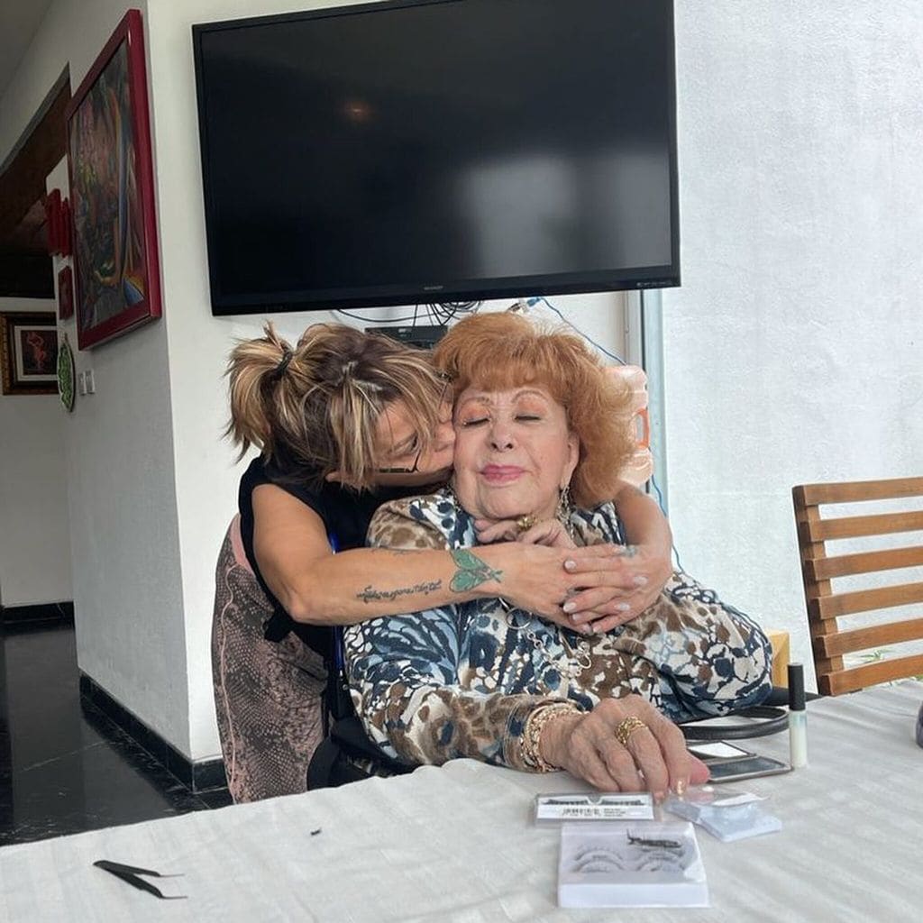 Alejandra Guzmán y Silvia Pinal