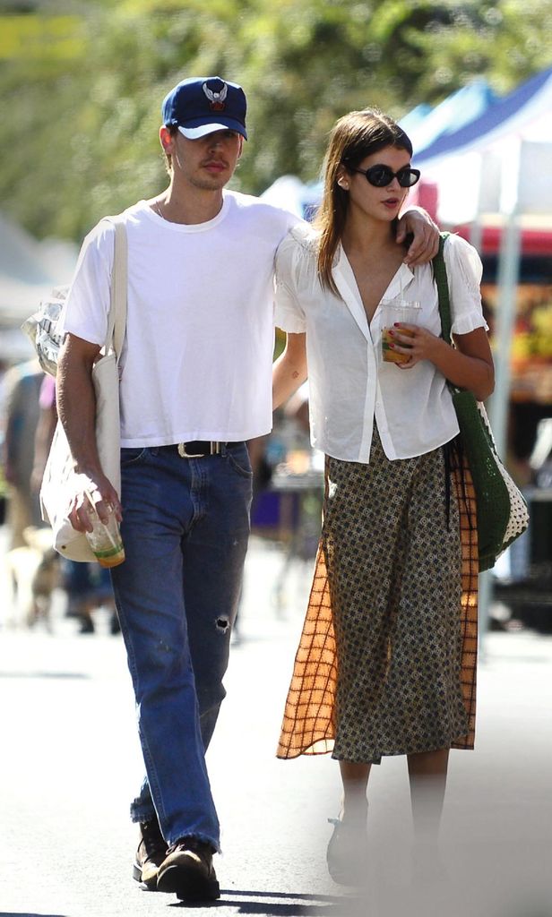 HO4137 KAIA GERBER Y AUSTIN BUTLER