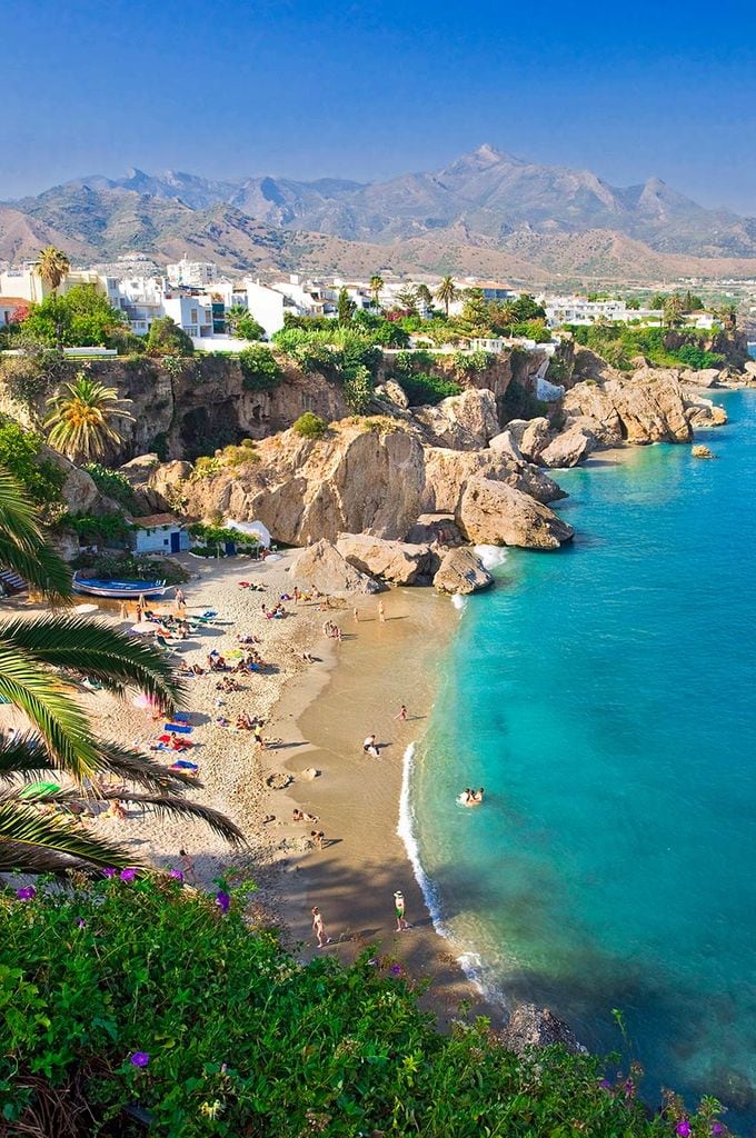 playa-calahonda-nerja-malaga