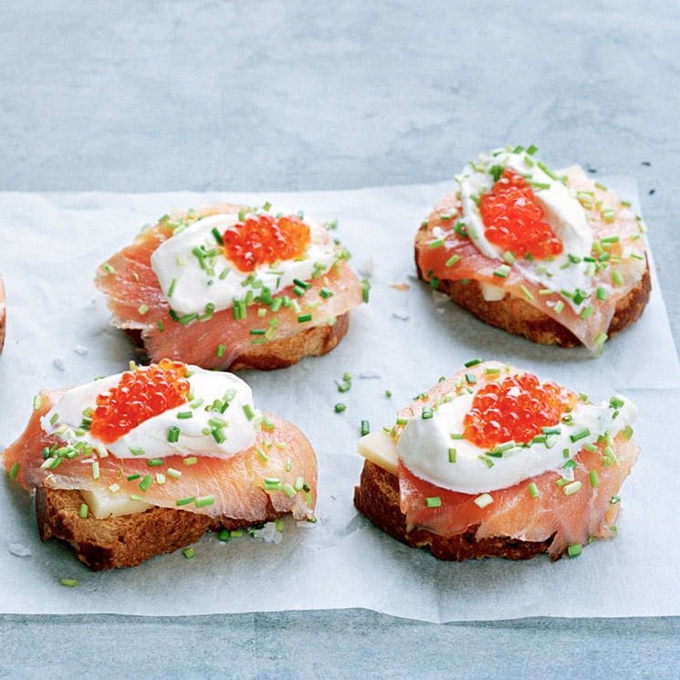 salmon creme fraiche