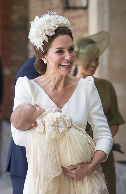 La Duquesa de Cambridge en el bautizo de su hijo Louis