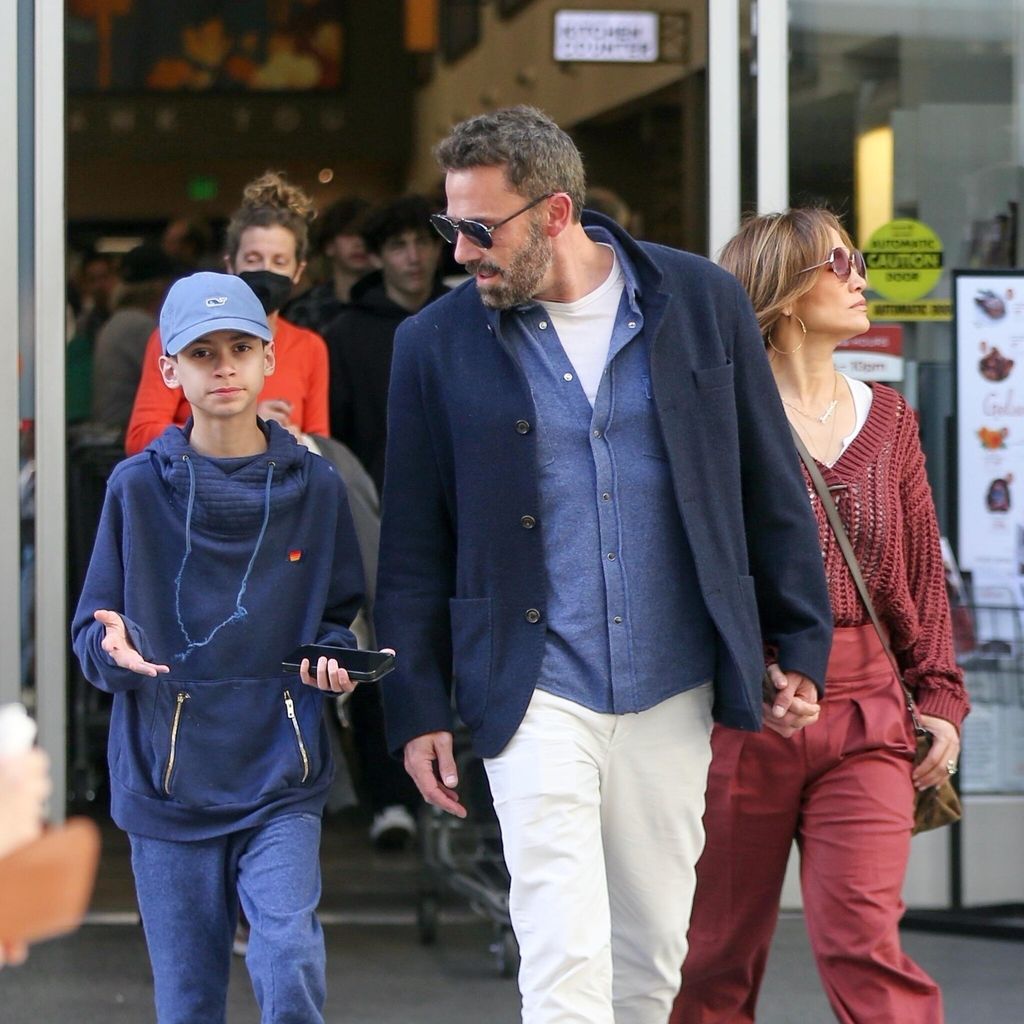 ben affleck jennifer lopez con max mu iz