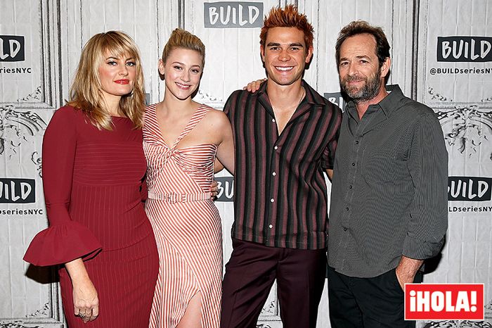 'Riverdale' paraliza su rodaje por la muerte de Luke Perry