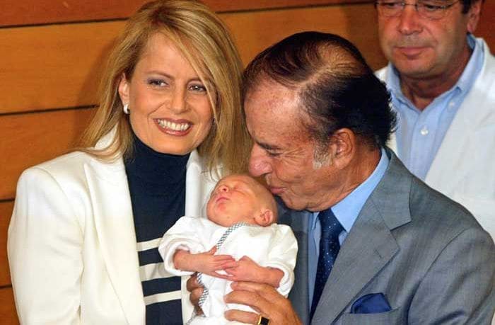 Bolocco y Menem en el nacimiento de su hijo