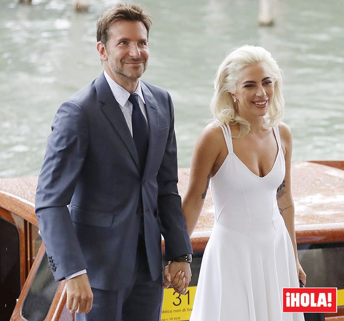 Lady Gaga, fotografiada besando a un chico… ¡que no es Bradley Cooper!