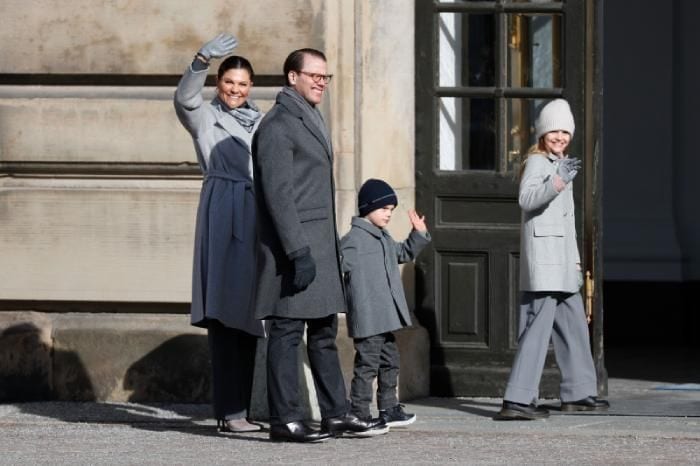 Victoria de Suecia y su familia en el día de su onomástica