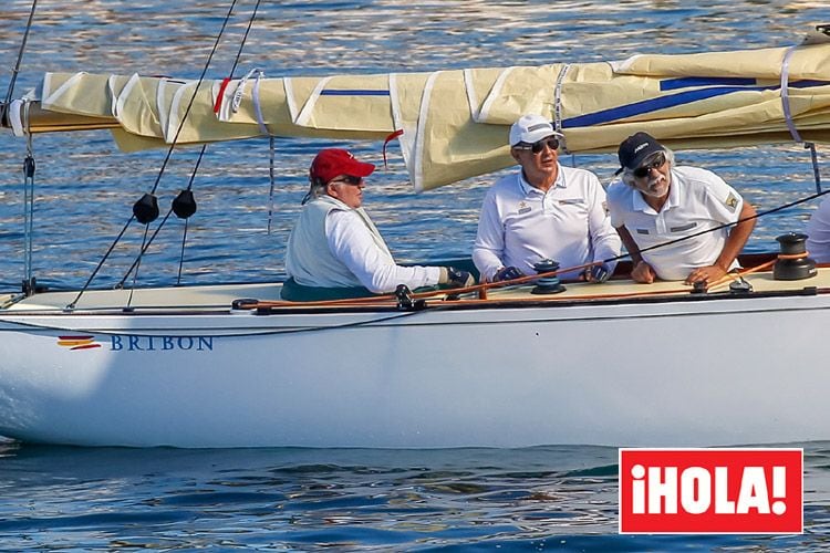 El rey Juan Carlos con su amigo Pedro Campos en Sanxenxo