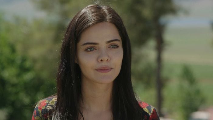 Hilal Altinbilek es una de las protagonistas de 'Karagül'