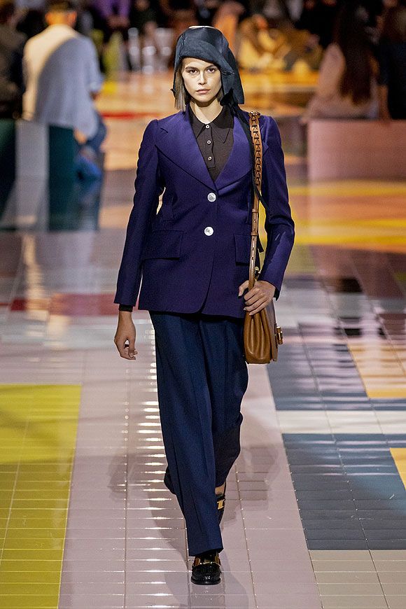 prada02020190923