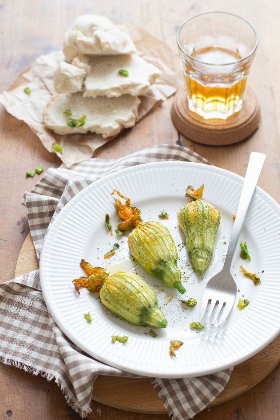 flores-calabacin-tempura-rellenas-queso