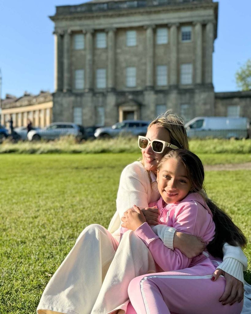 Adamari López y su hija Alaïa.