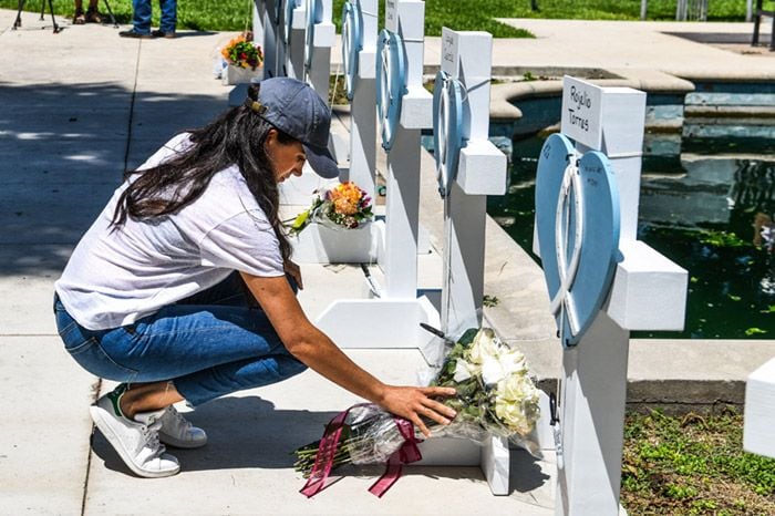 Meghan Markle: homenajea a las víctimas del tiroteo de Texas