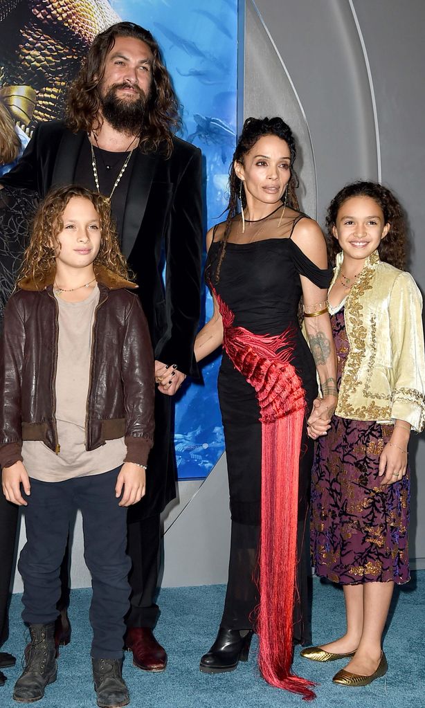 Jason Momoa y Lisa Bonet con su familia