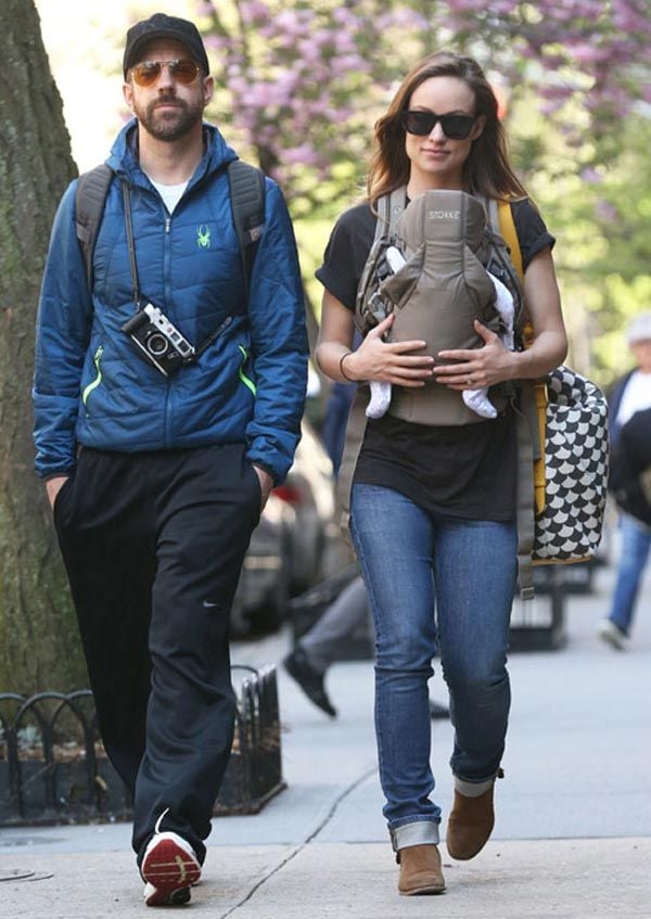 La pareja pasea por las calles de Nueva York
