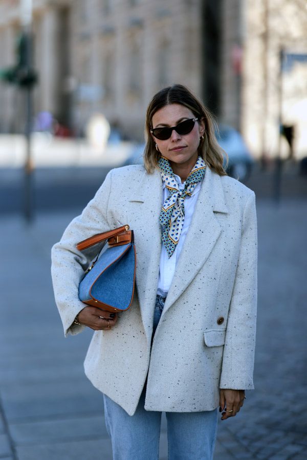 Camisa con pañuelo mujer sale