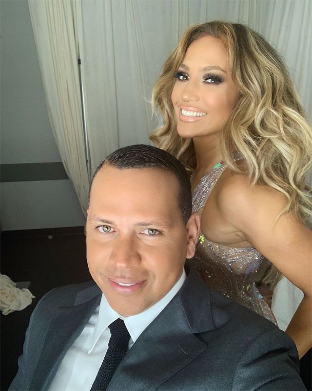 Alex Rodriguez emociona a JLo en su cumpleaños