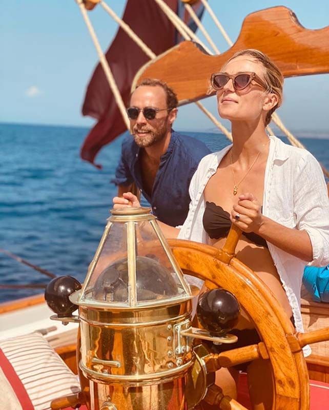 James Middleton y Alizee Thevenet celebran con un espectacular viaje que hace un año se comprometieron