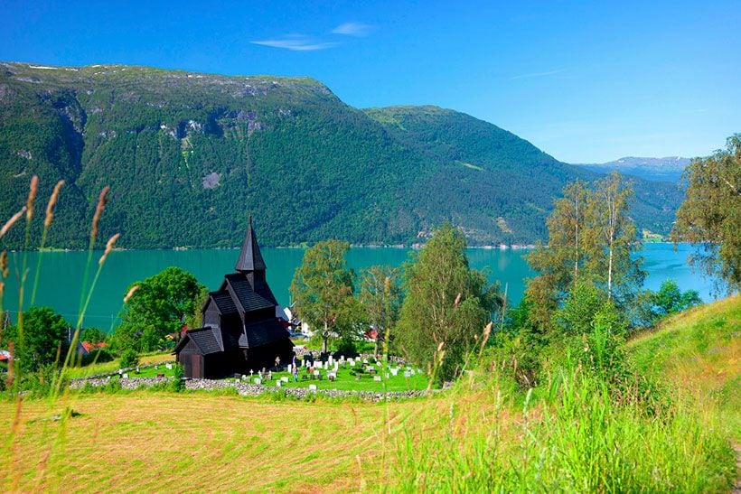 Urnes stavkyrkje iglesias madera noruega