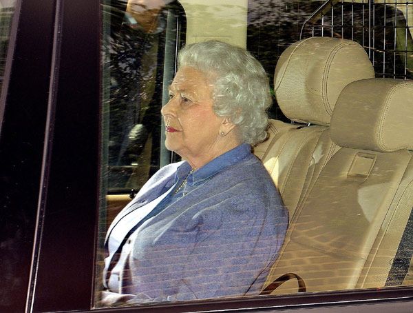 La reina Isabel II se encontraba en el condado de North Yorkshire el 2 de mayo, cuando la princesa Charlotte de Cambridge vino al mundo
