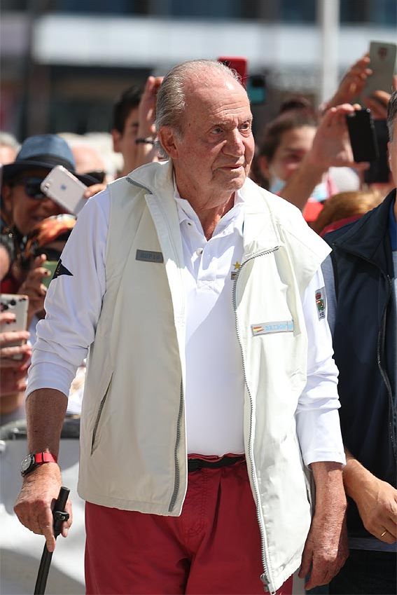 Don Juan Carlos tras su primer regreso a España