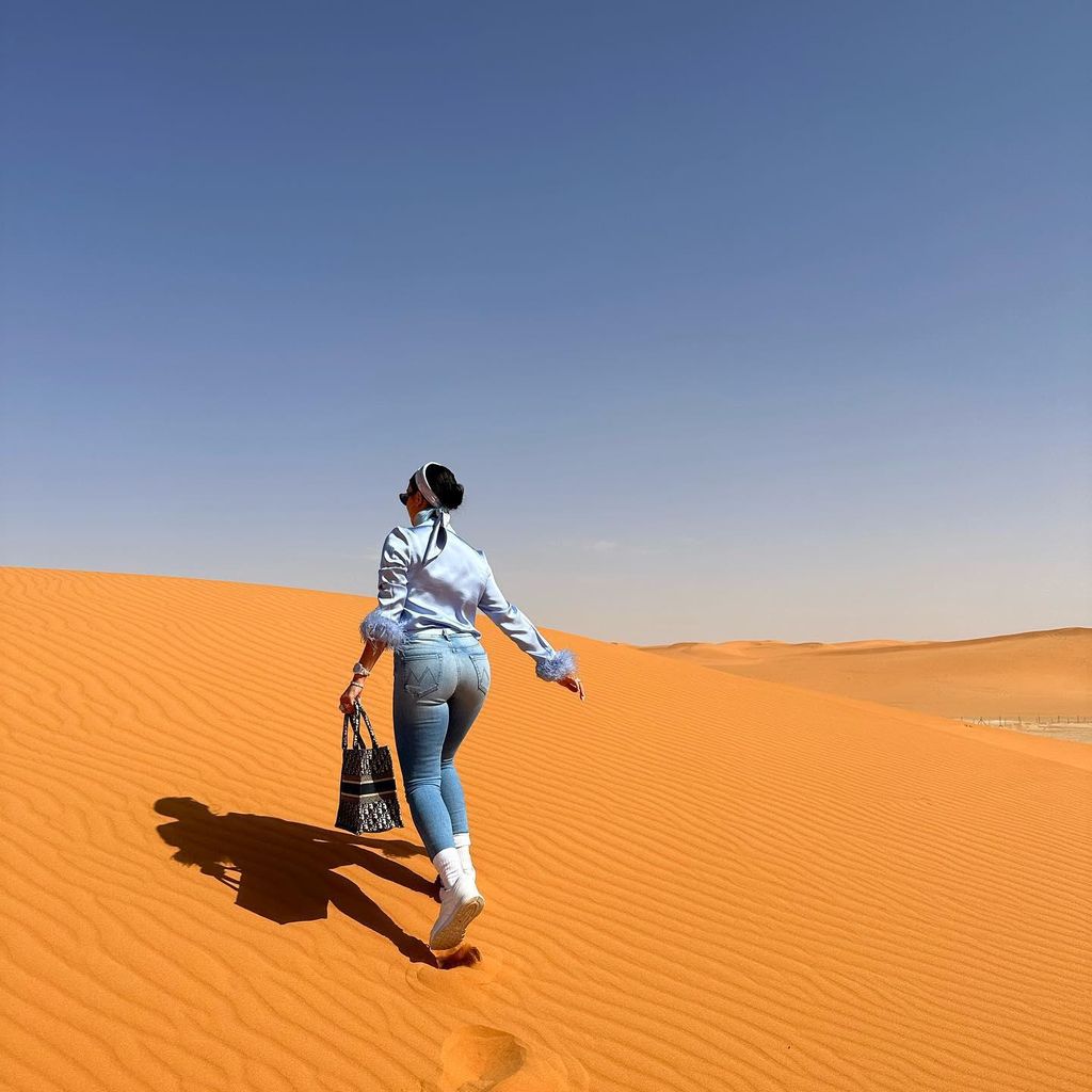 georgina rodr guez y su tropa en el desierto