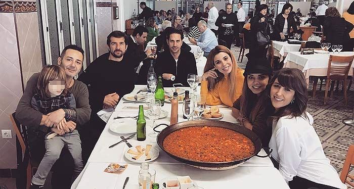 Chenoa y Miguel Sánchez Encinas: paella y tarta de cumpleaños en un nuevo reencuentro OT